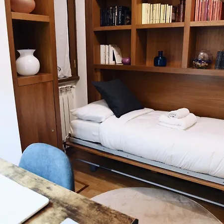 Chic And Elegant Apartment In The Heart Of Roma Esterno foto
