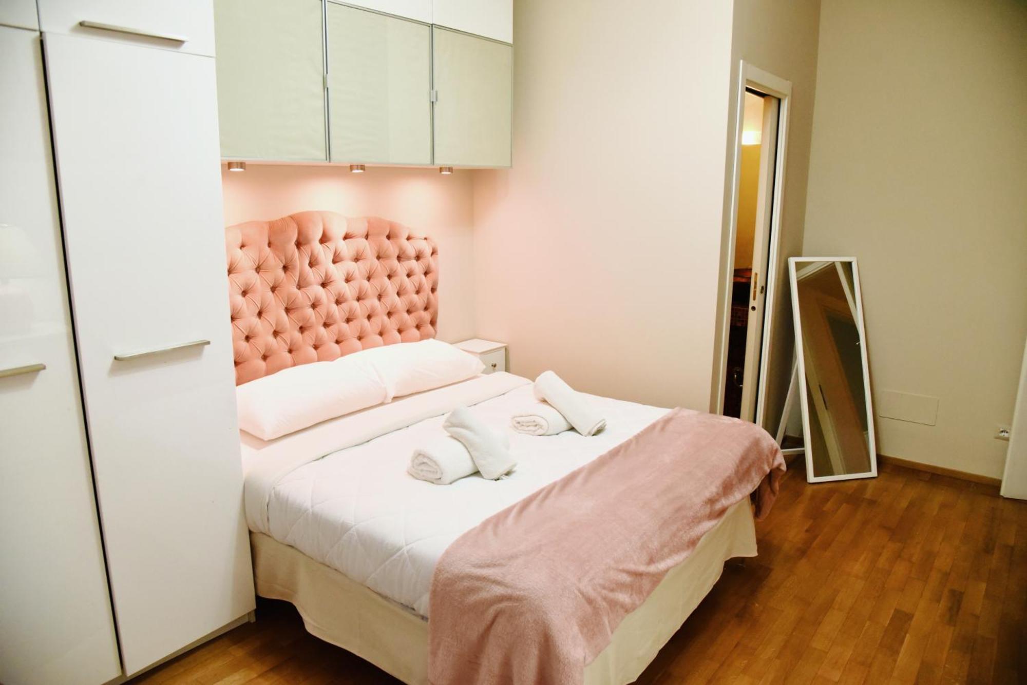 Chic And Elegant In The Heart Of