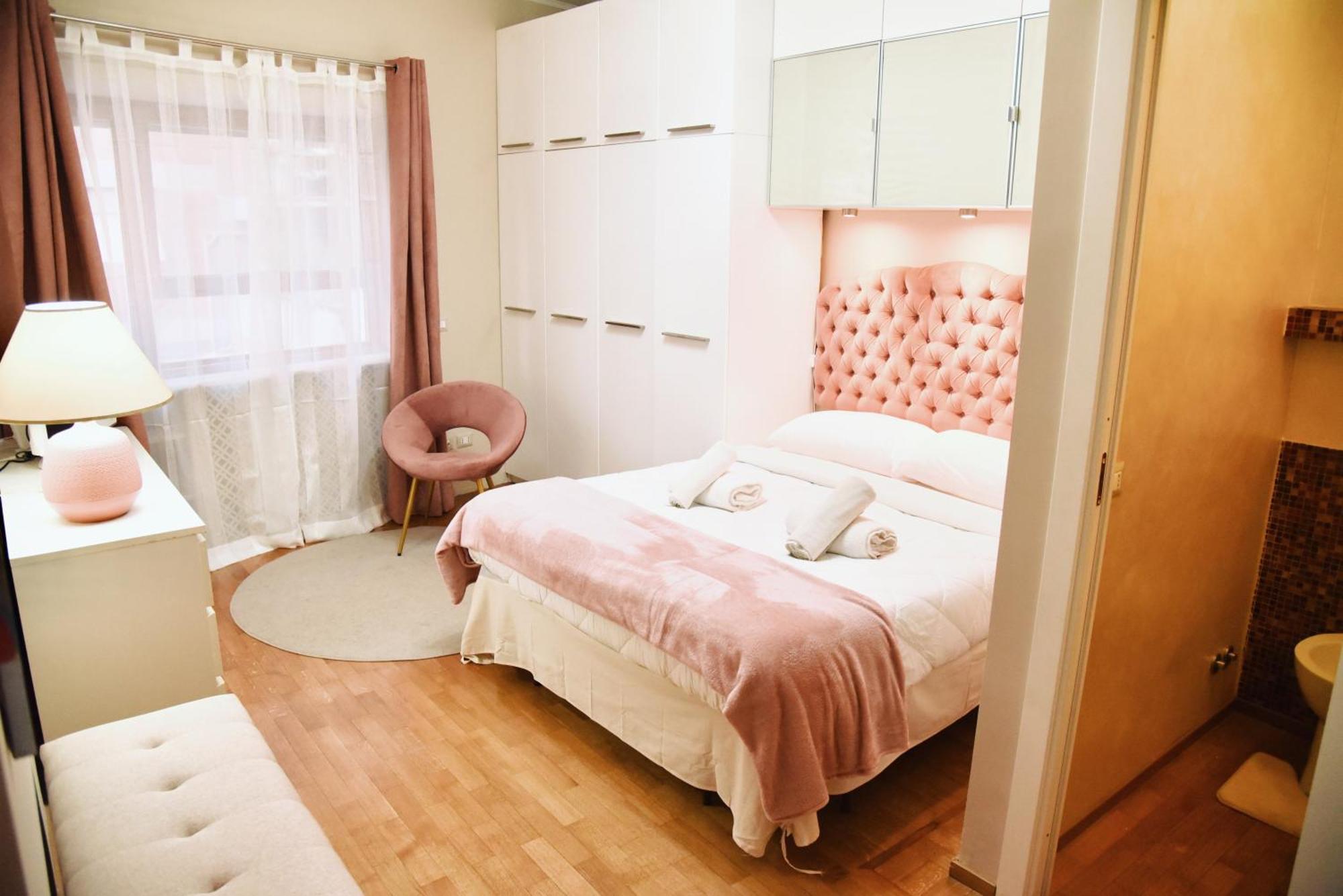 Chic And Elegant In The Heart Of