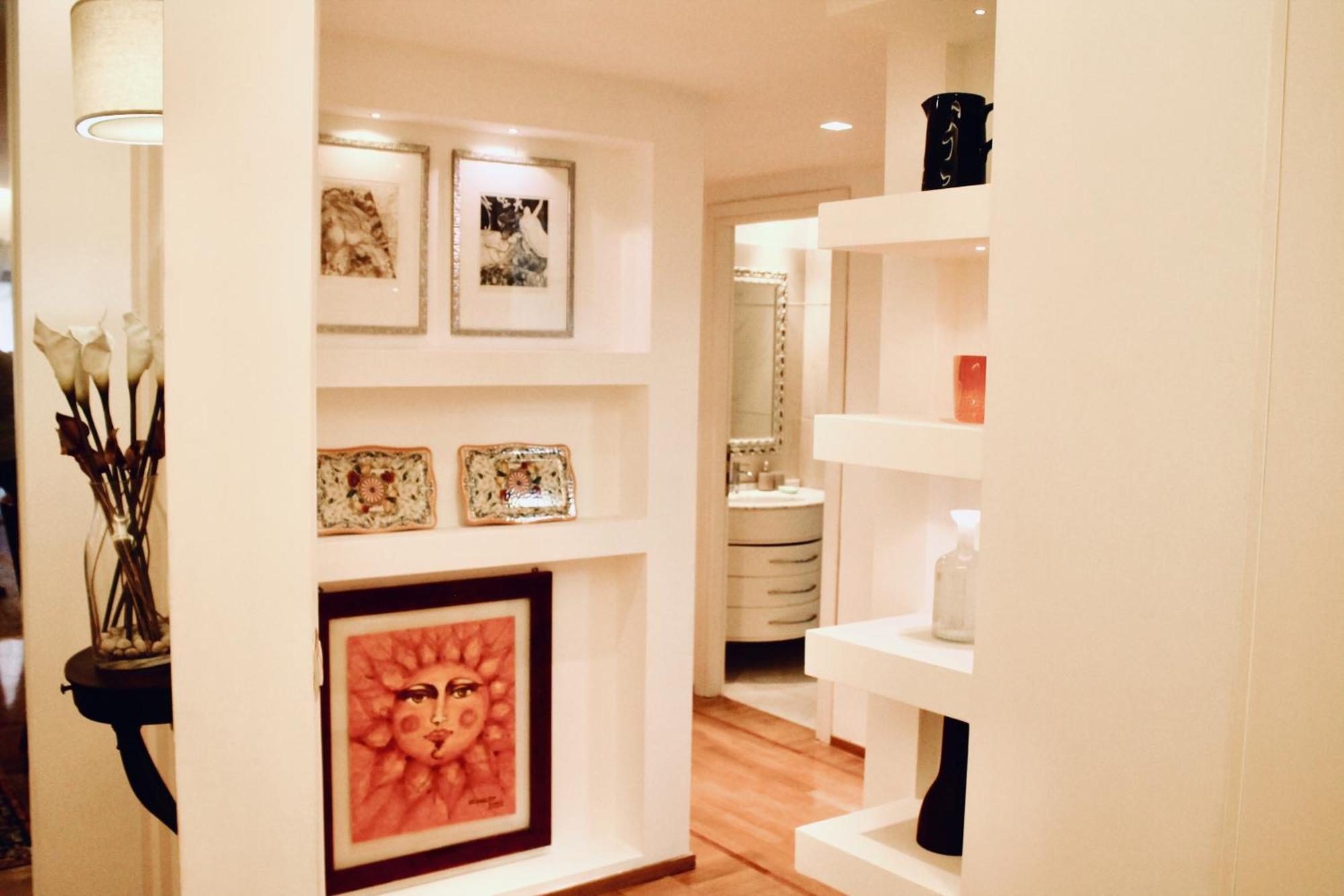 Apartment Chic And Elegant In The Heart Of Rome